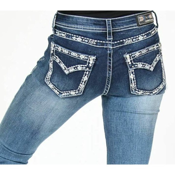 Grace in LA Women's Stitch Border Embroidered Flap Pocket Bootcut Stretch Jeans - Picture 1 of 8